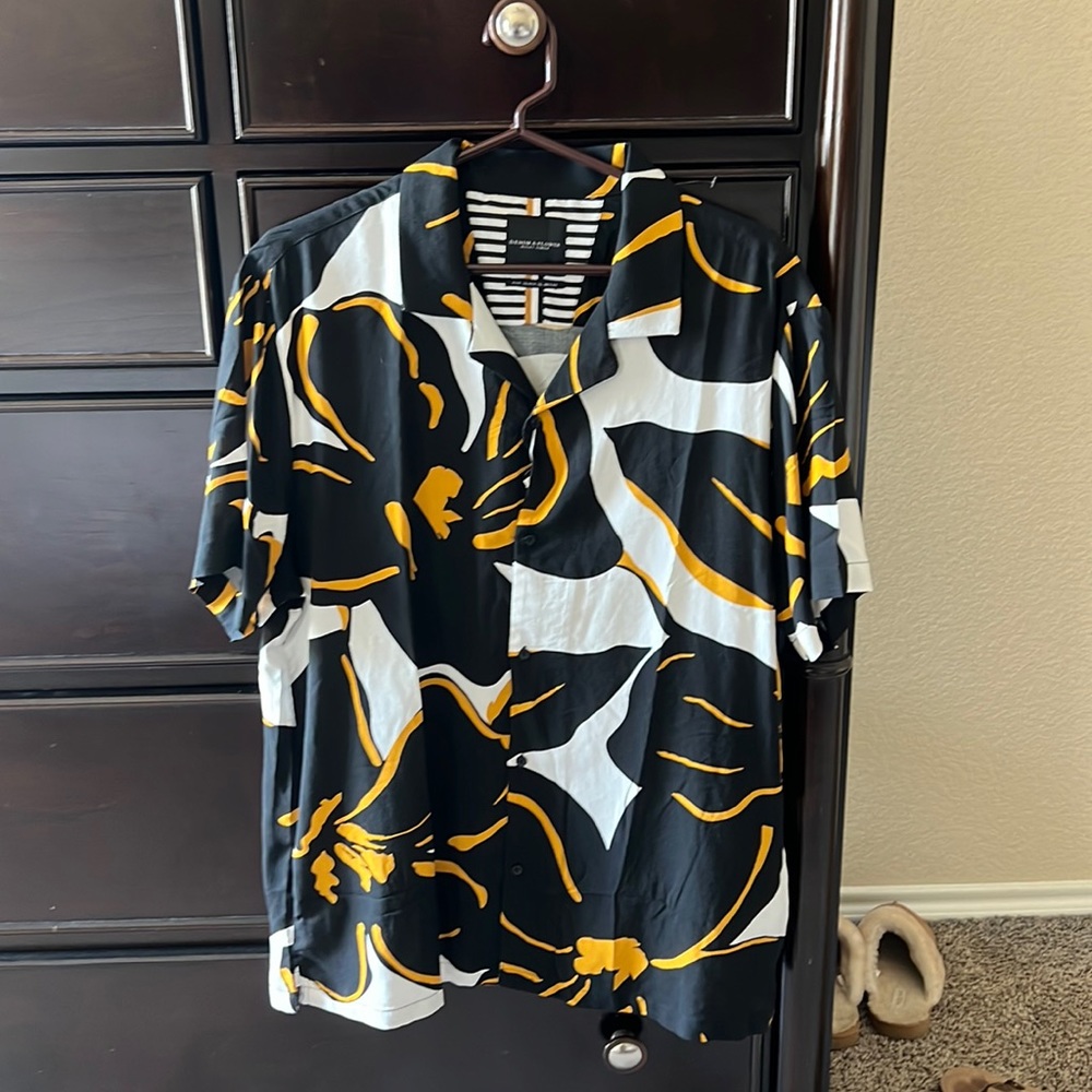 NWT Denim and Flower button down shirt